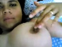 Malay – Chubby Lady Exposed
