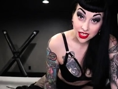 Chastity Foot Slave, Sweaty Nylon Reward – Lady Vi